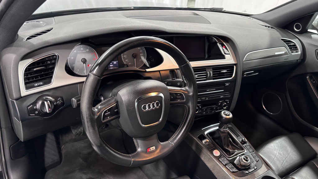 2012 Audi S4 Image 9
