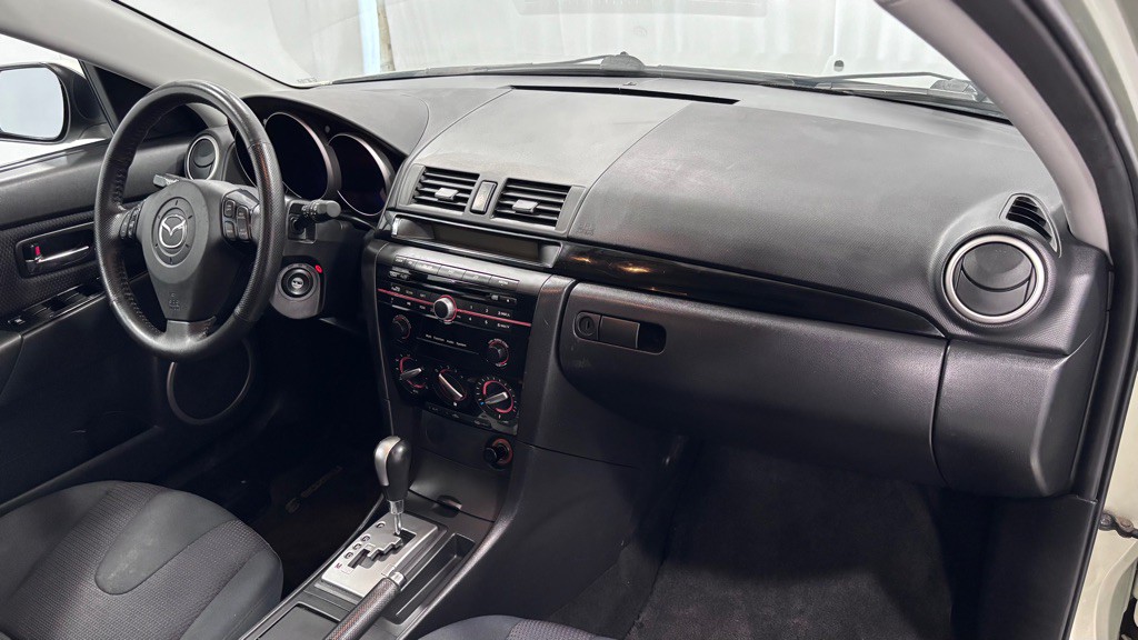 2009 Mazda Mazda3 Image 17