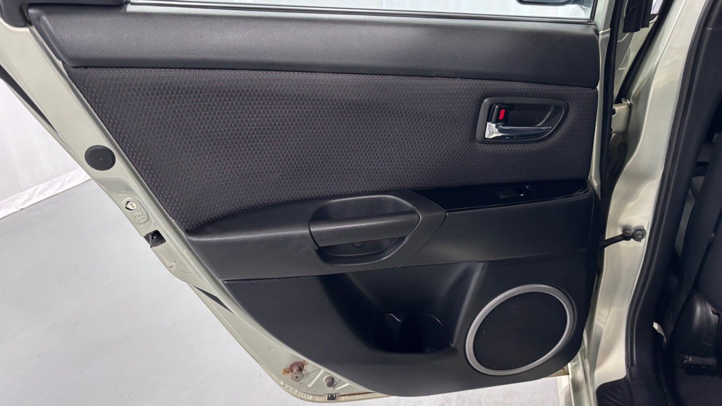 2009 Mazda Mazda3 Image 23