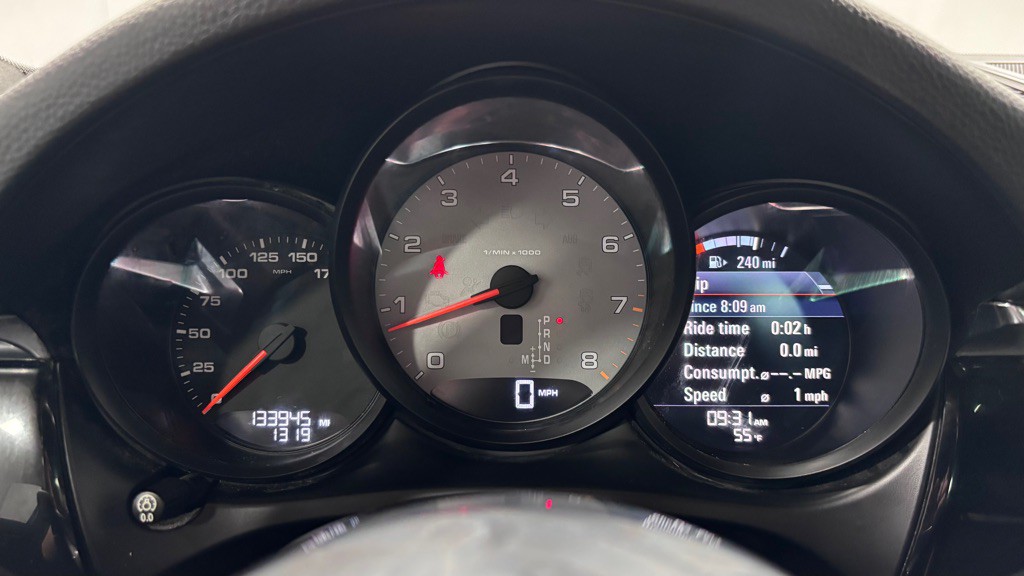 2016 Porsche Macan Image 15