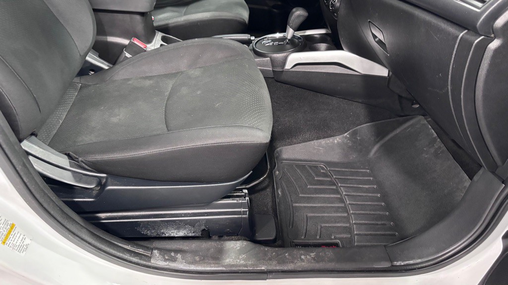 2014 Mitsubishi Outlander Image 18