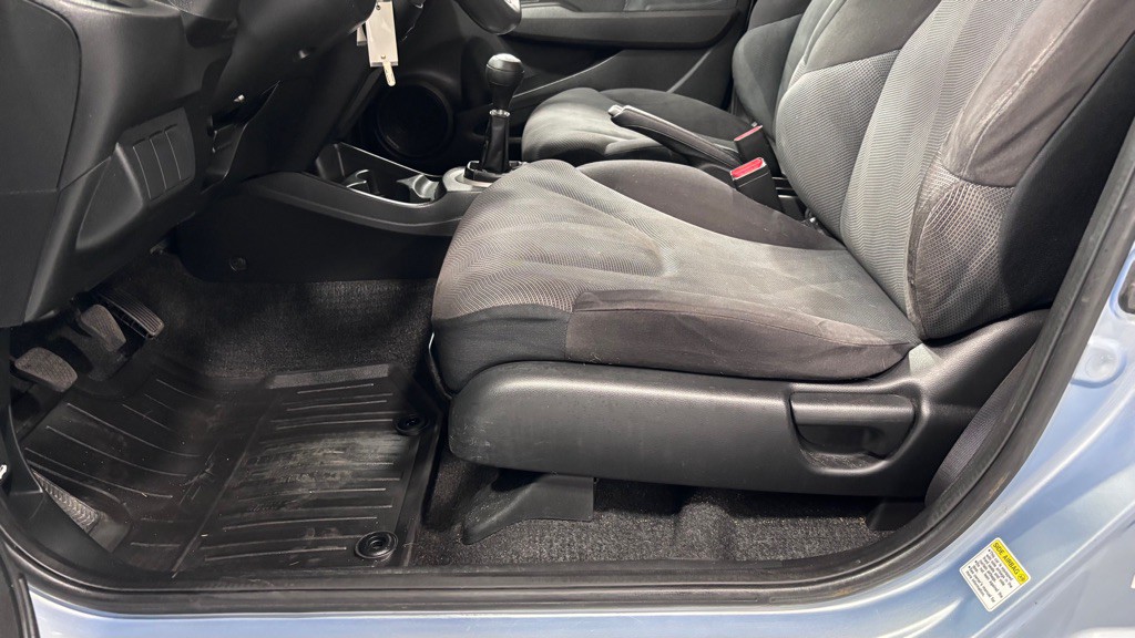 2010 Honda Fit Image 11