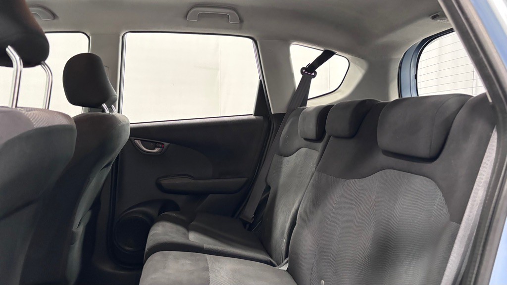 2010 Honda Fit Image 22
