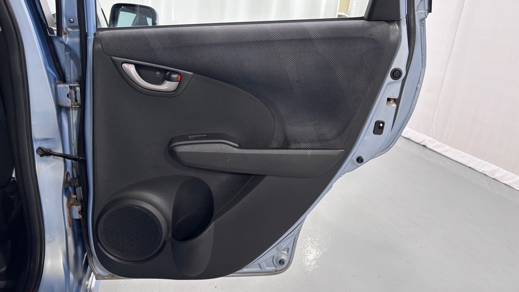 2010 Honda Fit Image 27