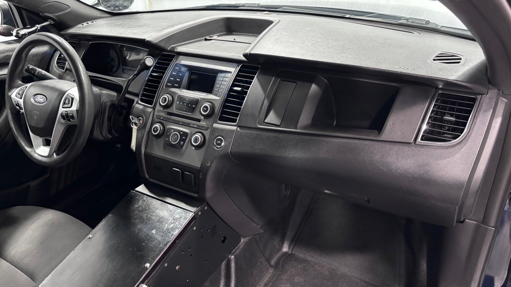 2015 Ford Taurus Image 17