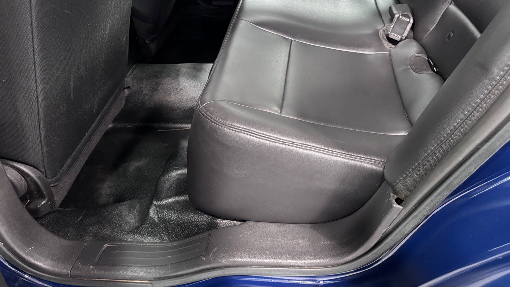 2015 Ford Taurus Image 21