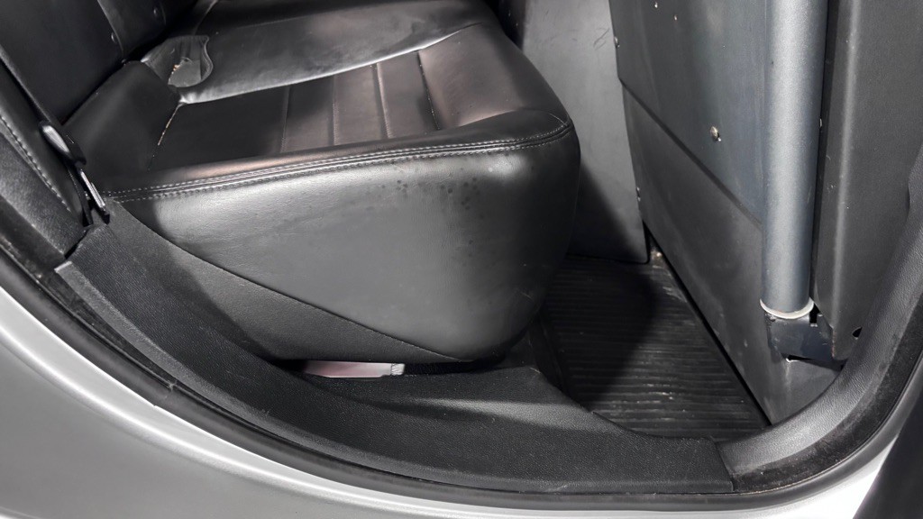 2016 Dodge Charger Image 24