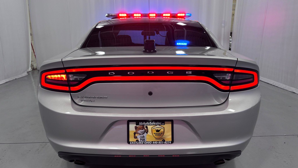 2016 Dodge Charger Image 40