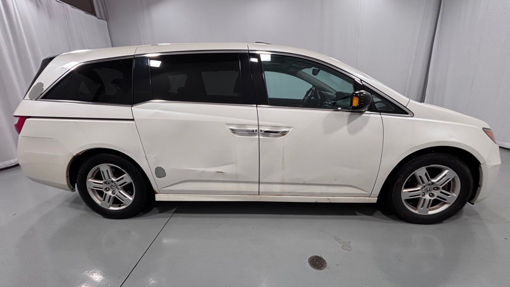 2013 Honda Odyssey Image 4