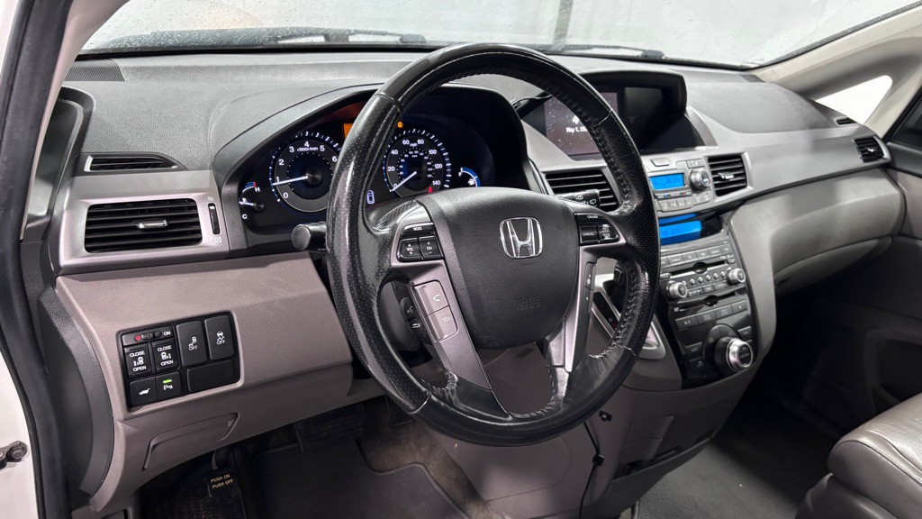 2013 Honda Odyssey Image 9