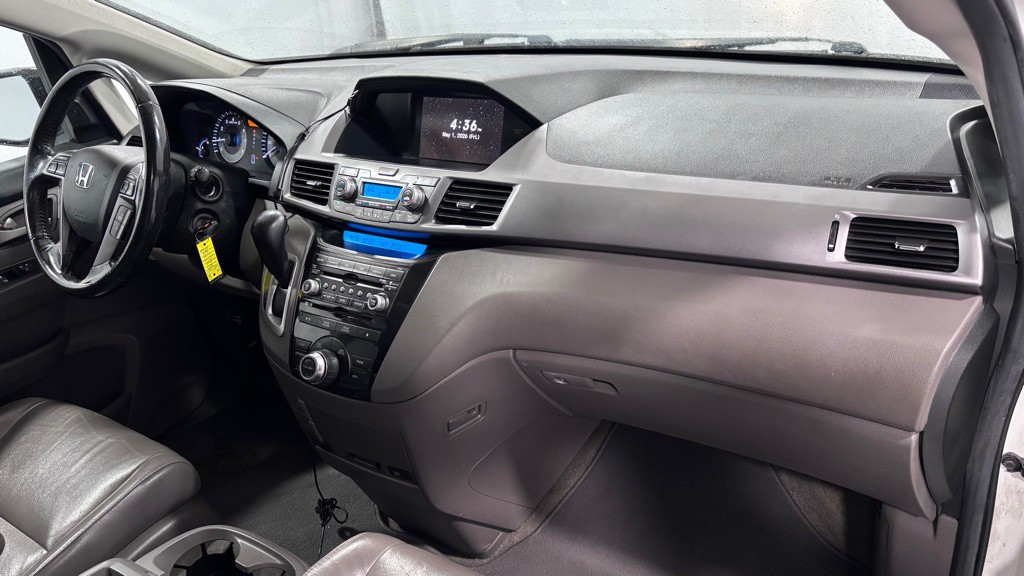 2013 Honda Odyssey Image 17