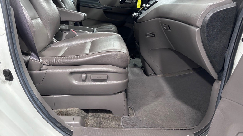 2013 Honda Odyssey Image 18