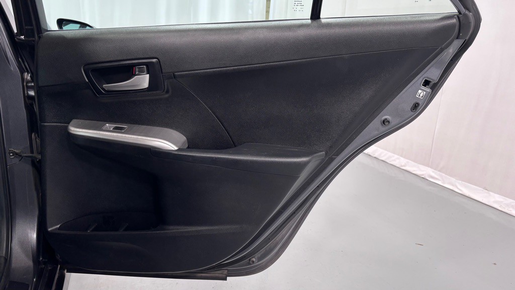 2012 Toyota Camry Image 27