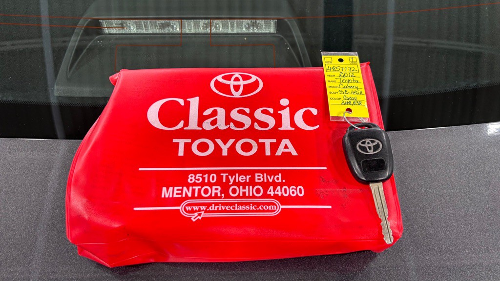 2012 Toyota Camry Image 34