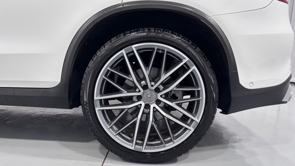 2021 Mercedes-Benz GLC-Class Image 31