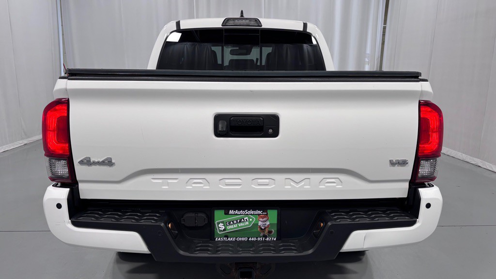 2019 Toyota Tacoma Image 6
