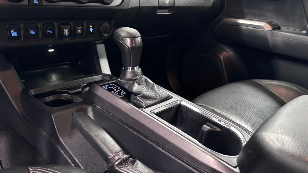 2019 Toyota Tacoma Image 15
