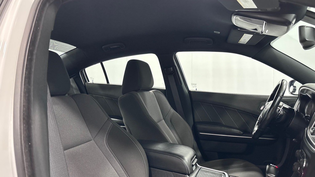 2020 Dodge Charger Image 18
