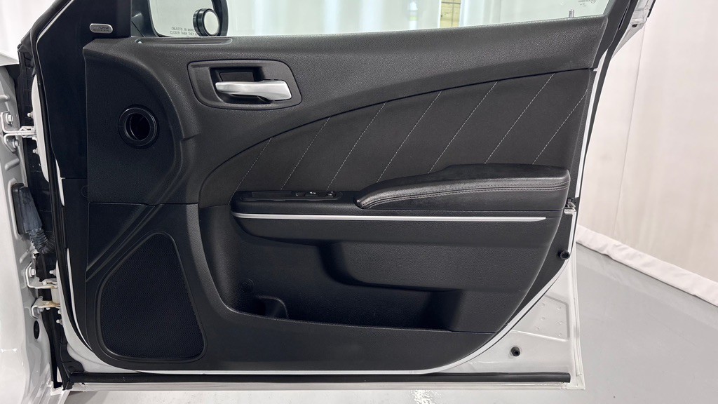 2020 Dodge Charger Image 19