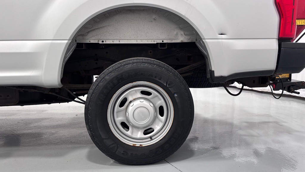 2017 Ford F-250 Image 24