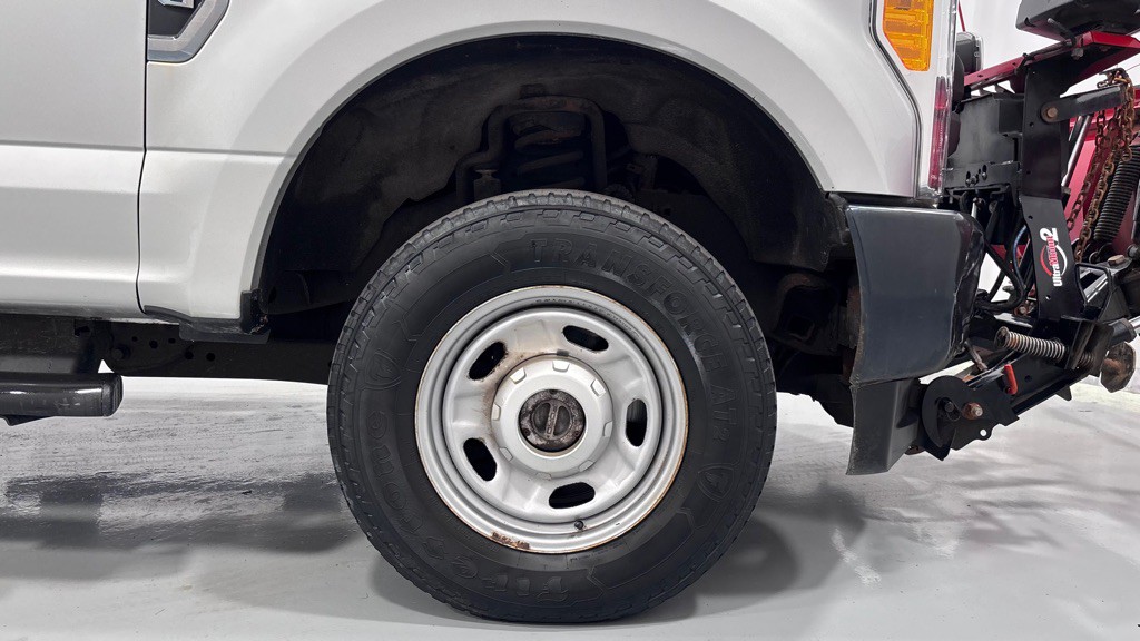 2017 Ford F-250 Image 25