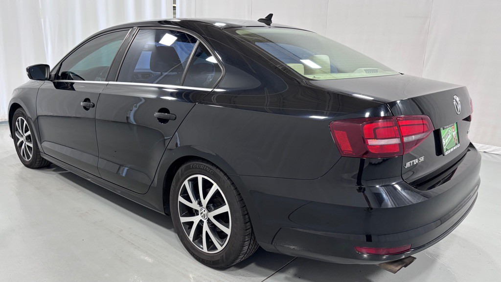 2017 Volkswagen Jetta Image 7
