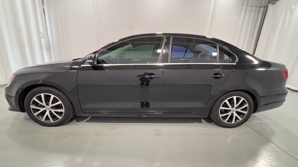 2017 Volkswagen Jetta Image 8