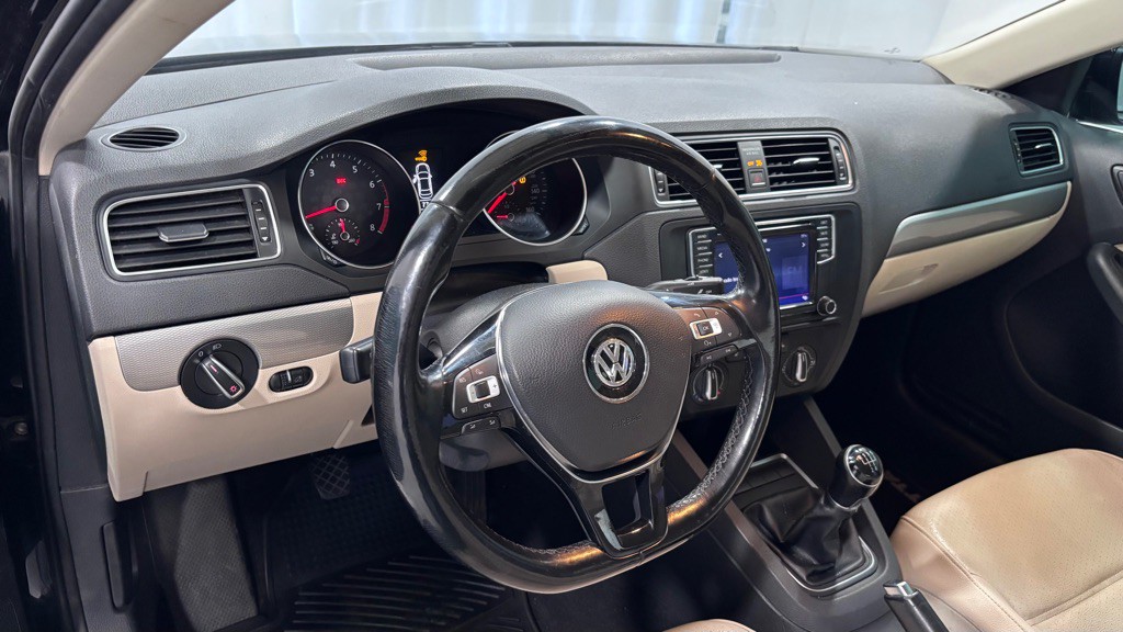2017 Volkswagen Jetta Image 9