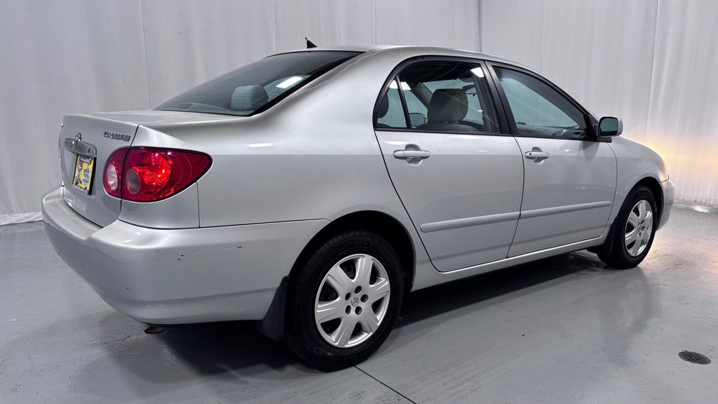 2007 Toyota Corolla Image 5