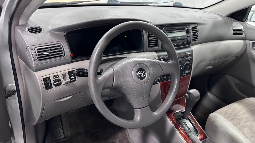 2007 Toyota Corolla Image 9