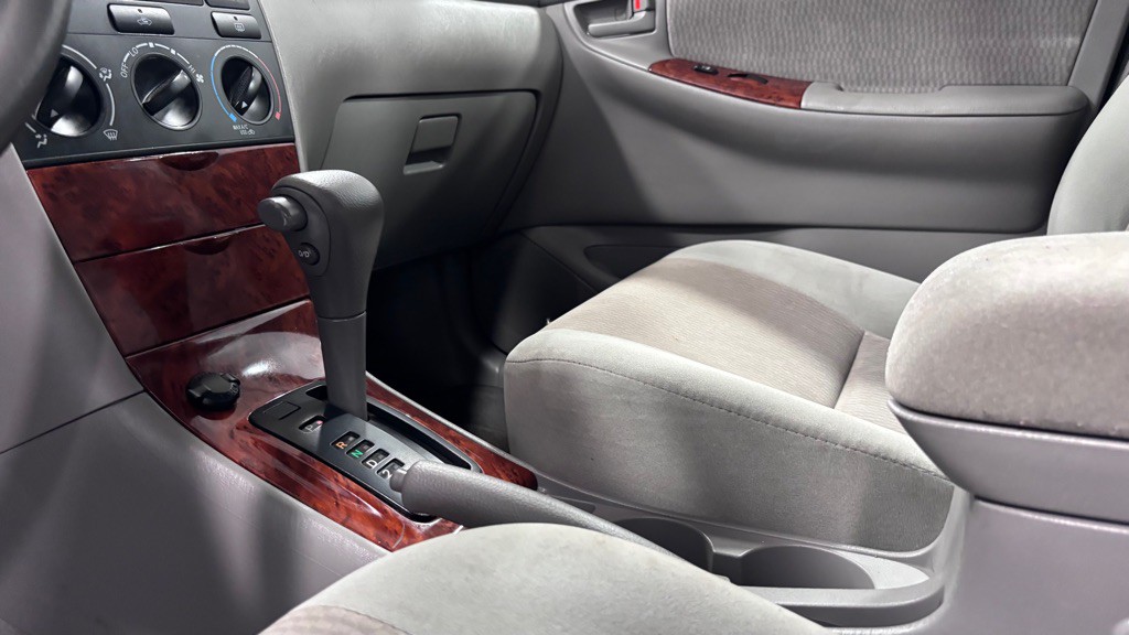2007 Toyota Corolla Image 15