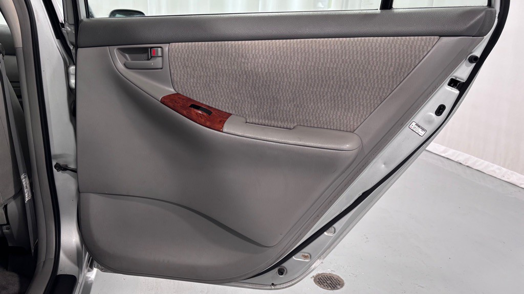 2007 Toyota Corolla Image 27