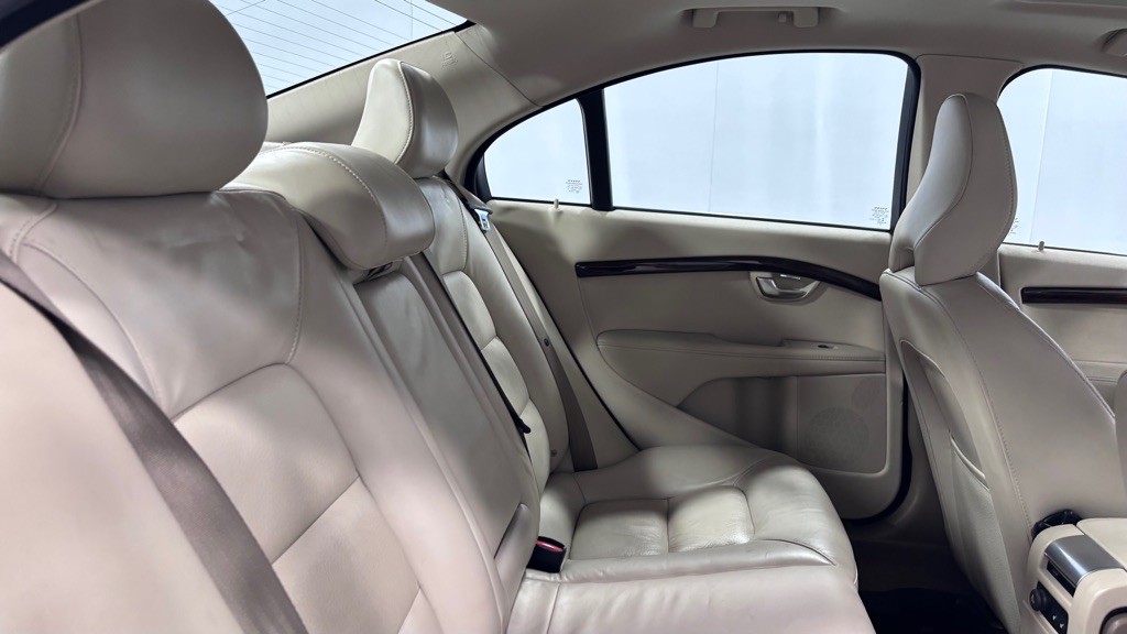 2014 Volvo S80 Image 26