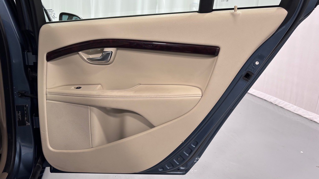 2014 Volvo S80 Image 28
