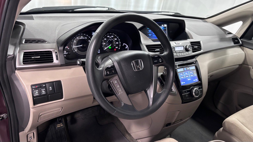 2014 Honda Odyssey Image 9