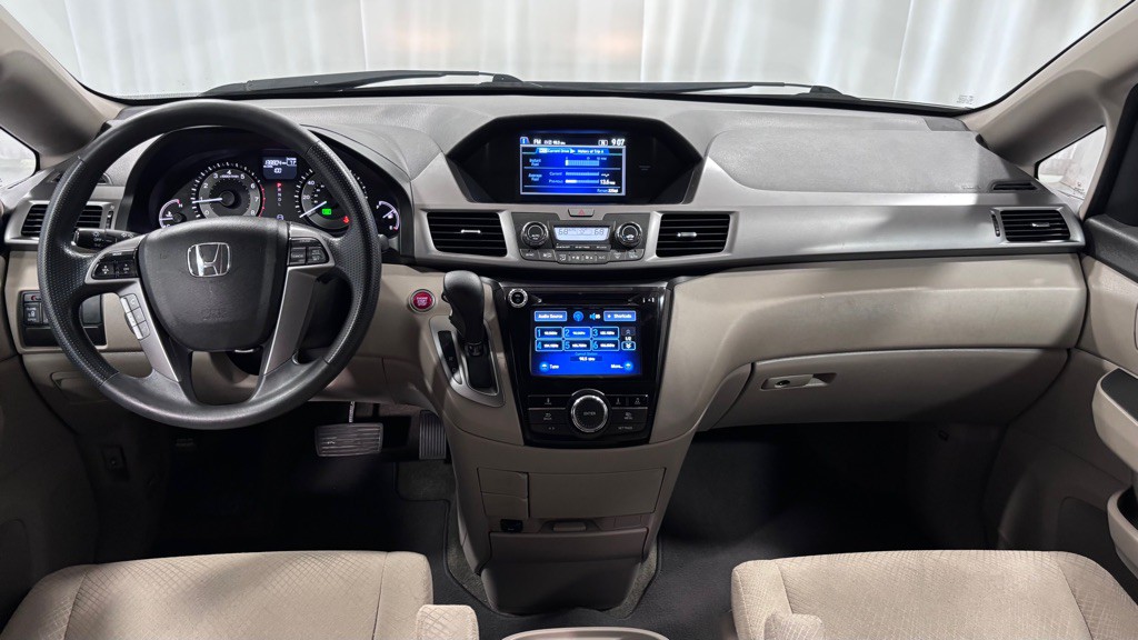 2014 Honda Odyssey Image 10