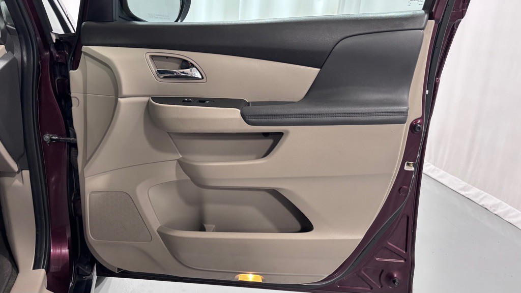 2014 Honda Odyssey Image 20