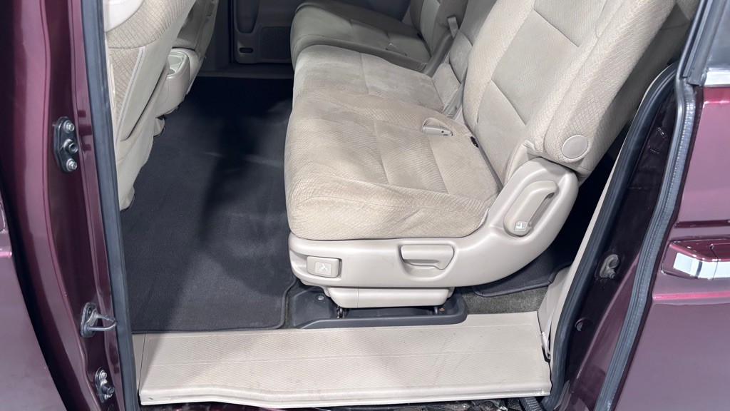 2014 Honda Odyssey Image 21