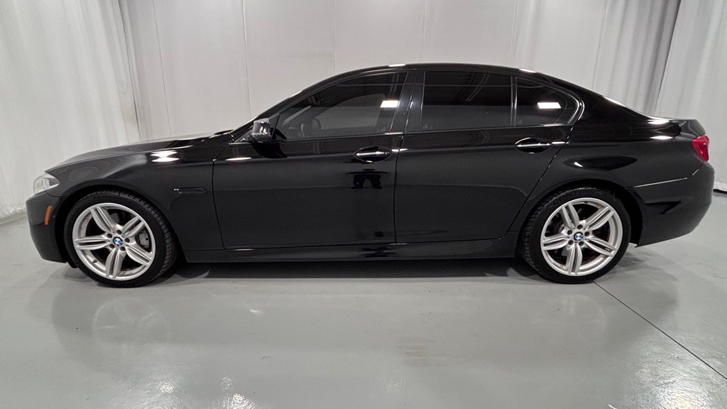 2016 BMW 5 Series Image 8