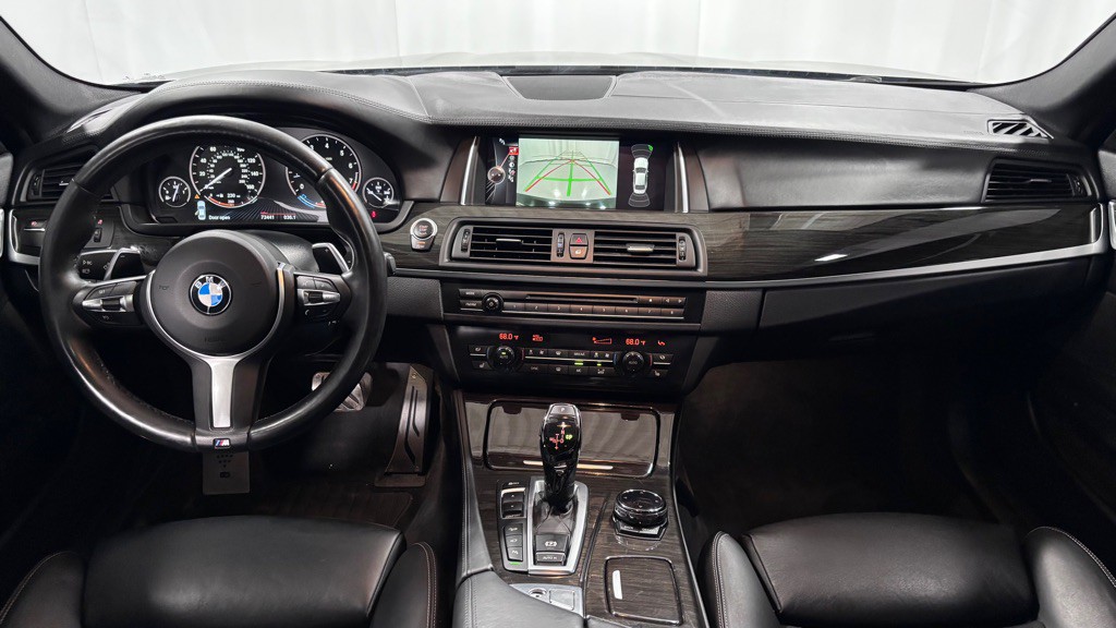 2016 BMW 5 Series Image 10