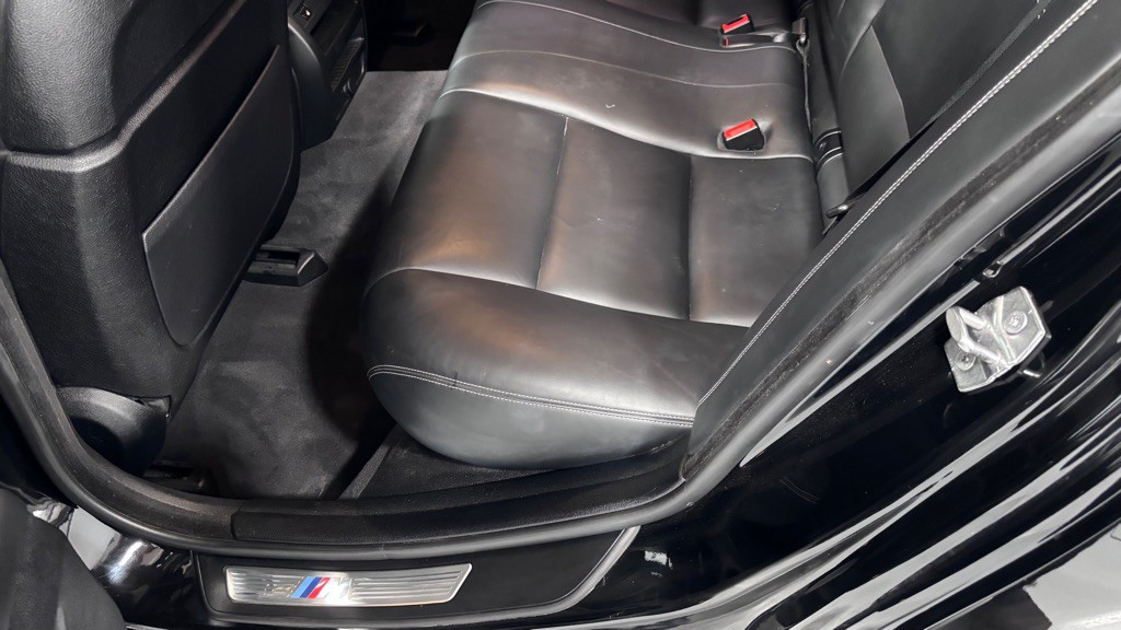 2016 BMW 5 Series Image 21