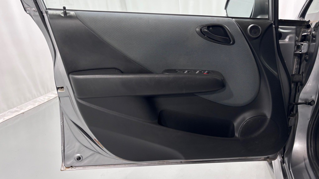 2008 Honda Fit Image 16