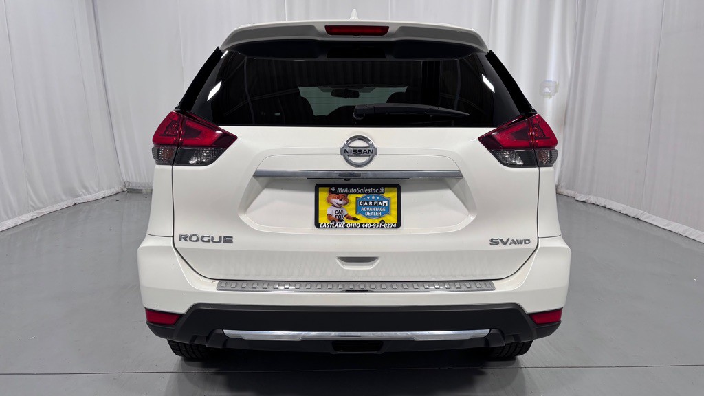 2018 Nissan Rogue Image 6