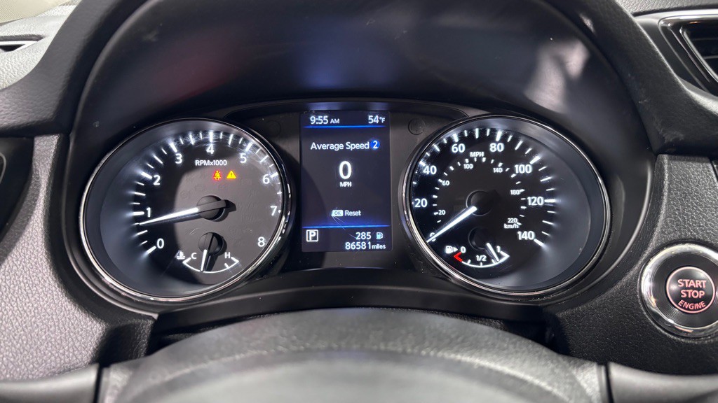 2018 Nissan Rogue Image 14