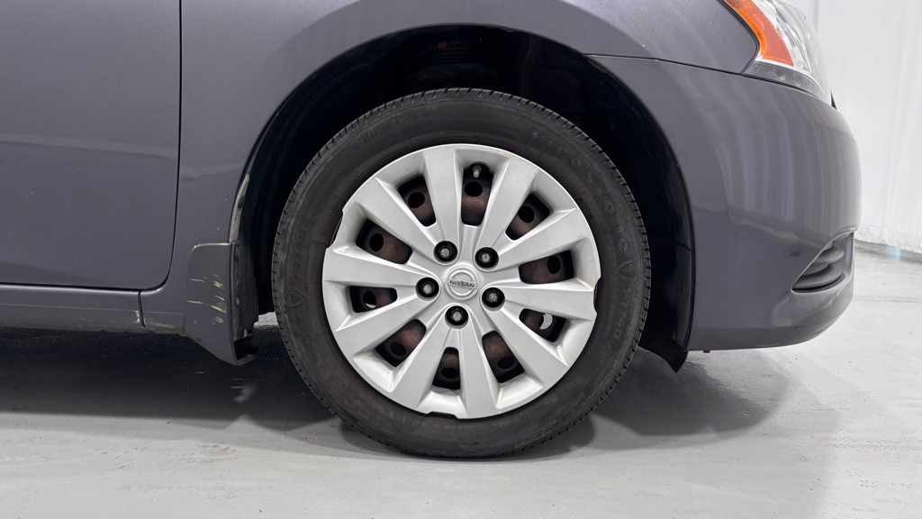 2015 Nissan Sentra Image 32