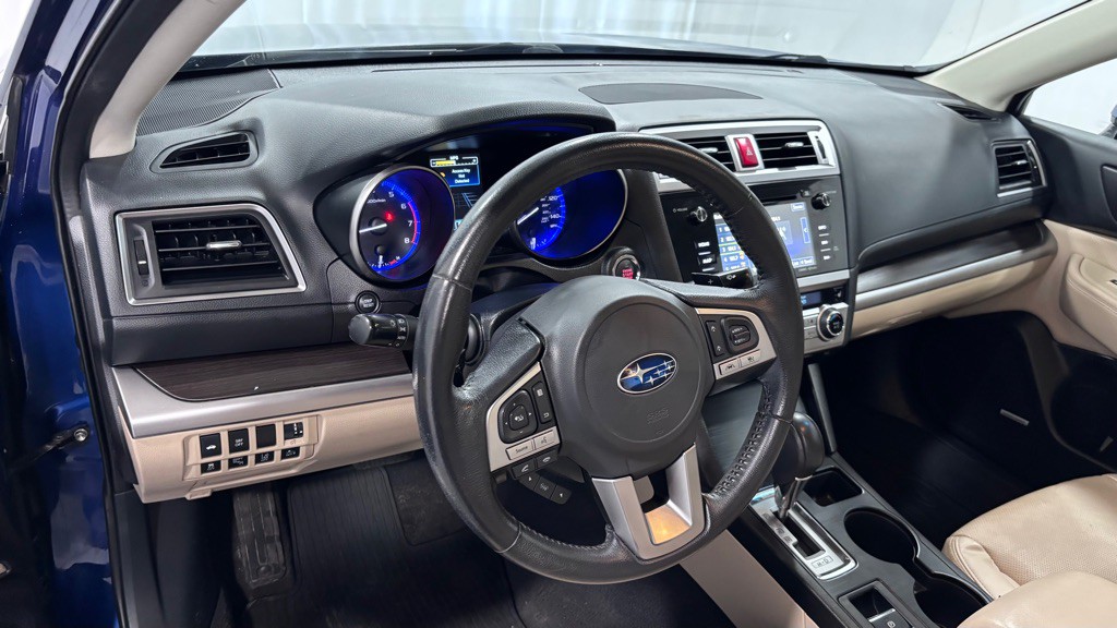 2017 Subaru Legacy Image 9