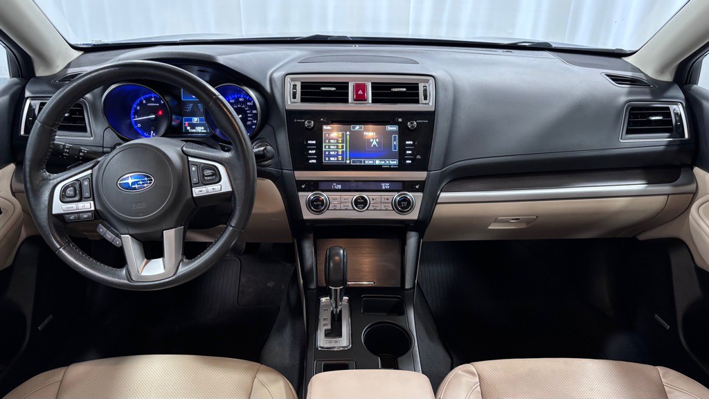 2017 Subaru Legacy Image 10