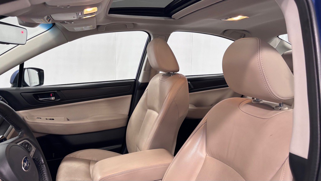 2017 Subaru Legacy Image 12