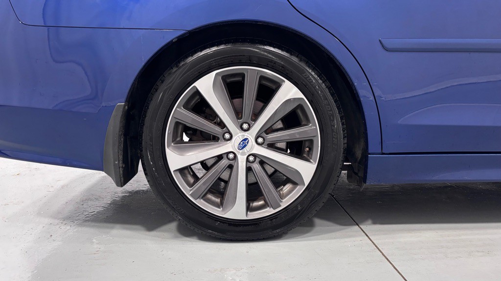 2017 Subaru Legacy Image 33