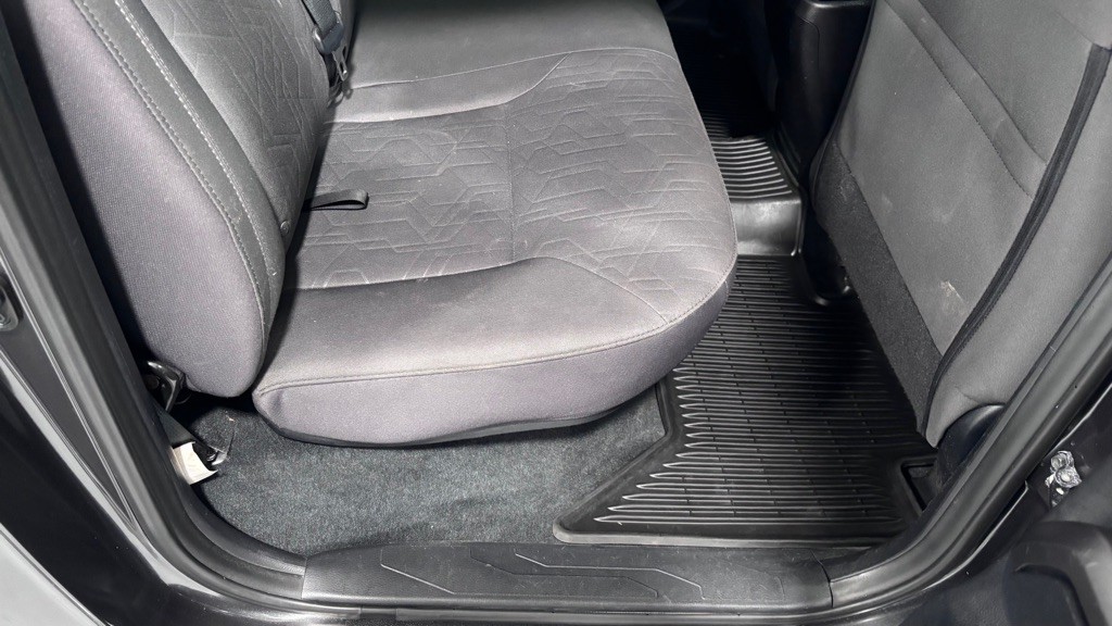 2016 Toyota Tacoma Image 23